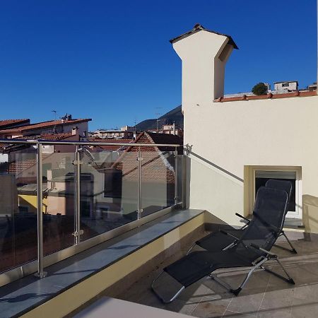Casaviva - Casa Vacanze A Ceriale Con Terrazza ภายนอก รูปภาพ