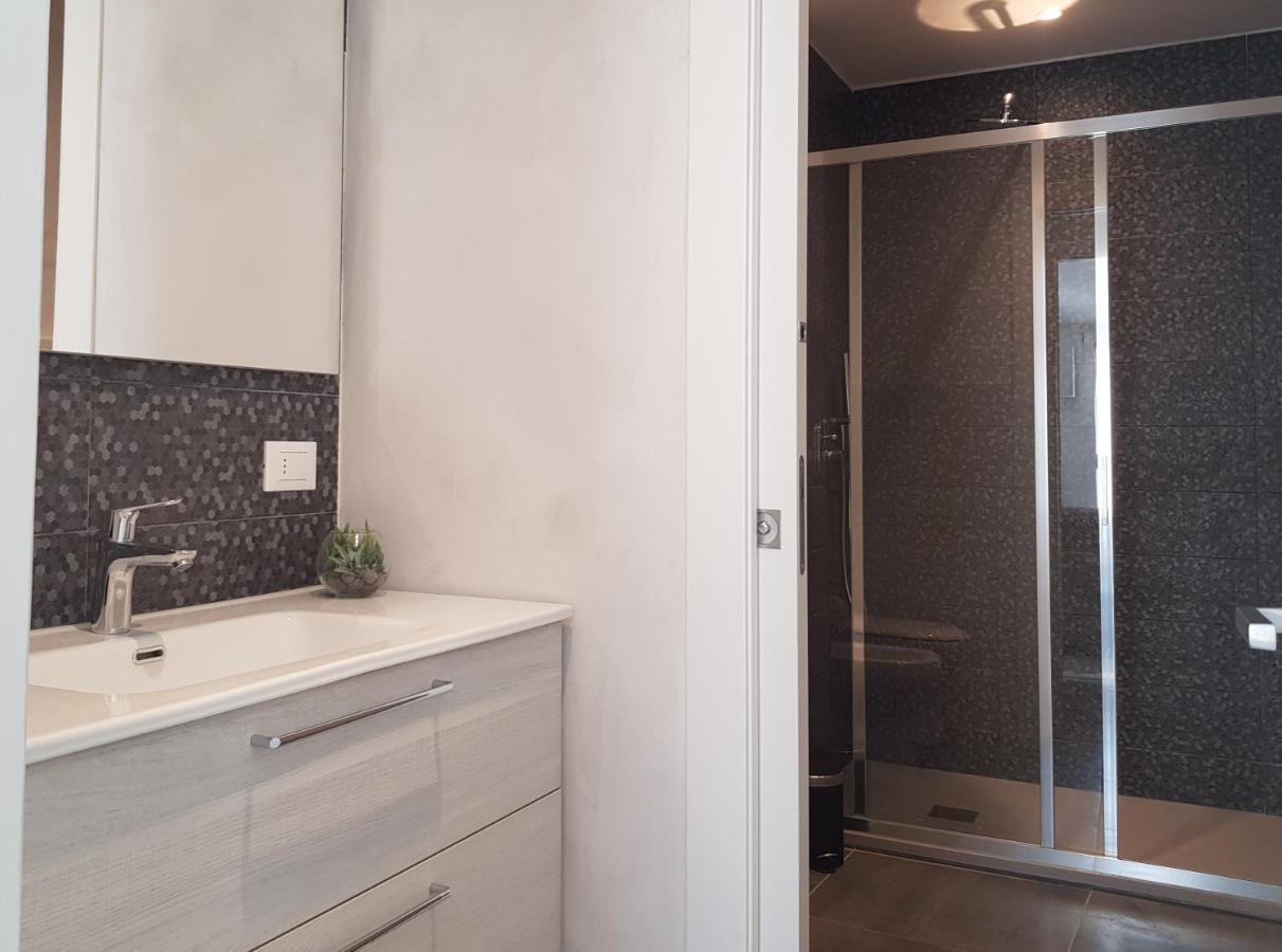 Casaviva - Casa Vacanze A Ceriale Con Terrazza ภายนอก รูปภาพ