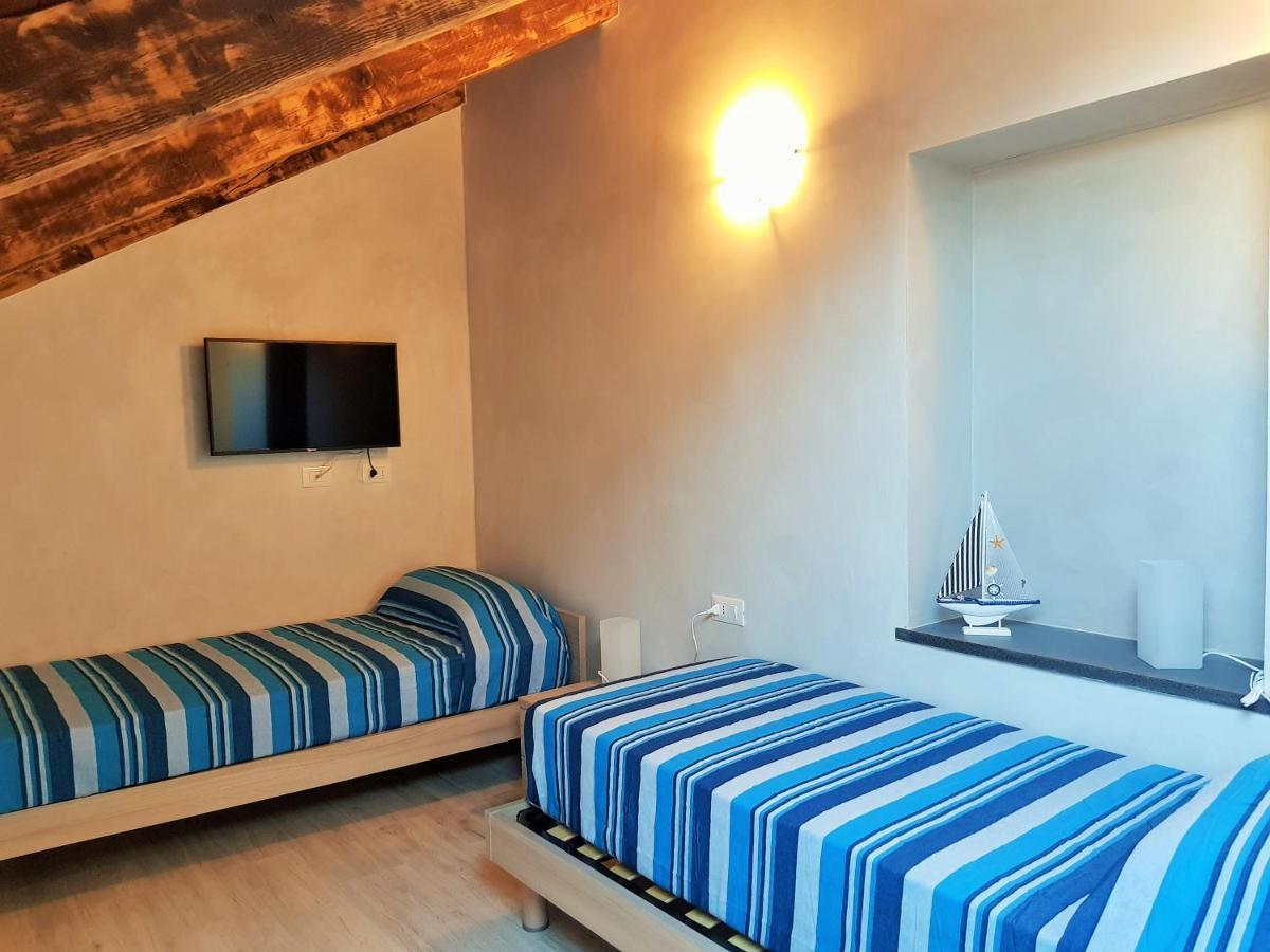 Casaviva - Casa Vacanze A Ceriale Con Terrazza ภายนอก รูปภาพ